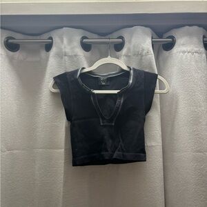 Blacl Crop Top with V-Neck Detail